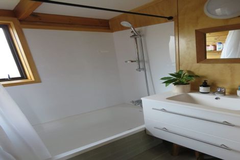 Photo of property in 1/36 Savoy Road, Glen Eden, Auckland, 0602