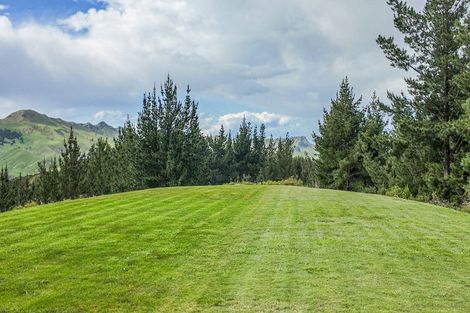 Photo of property in 1040 Kahuranaki Road, Kahuranaki, Havelock North, 4295