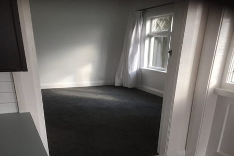 Photo of property in 20 Sugarloaf Road, Brooklyn, Wellington, 6021