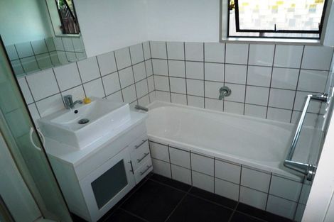 Photo of property in 5/6 Maru Road, Takanini, 2112