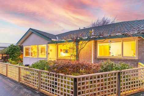 Photo of property in 1/32 Hurley Road, Paraparaumu Beach, Paraparaumu, 5032