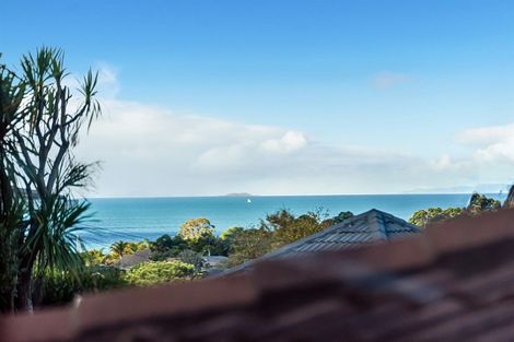 Photo of property in 2/57 Nigel Road, Browns Bay, Auckland, 0630