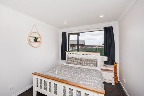 Photo of property in 24 Heatherlea Heights, Feilding, 4702