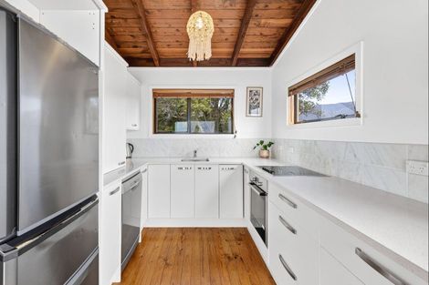 Photo of property in 5 Bydder Terrace, Patons Rock, Takaka, 7182