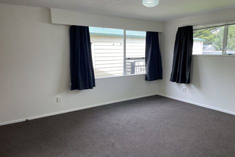 Photo of property in 38 Somerset Crescent, Highbury, Palmerston North, 4412