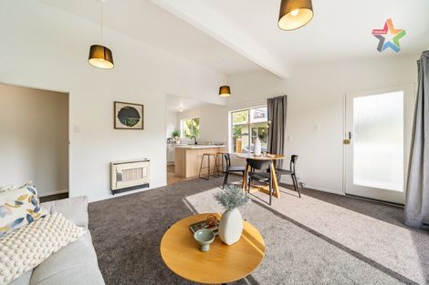 Photo of property in 100a Normandale Road, Normandale, Lower Hutt, 5010