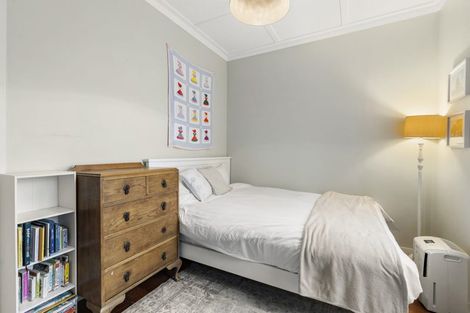 Photo of property in 10 Brighton Street, Island Bay, Wellington, 6023