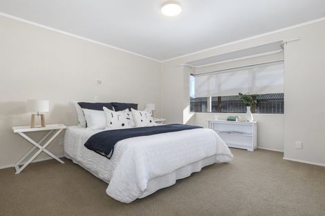 Photo of property in 1 The Green, Mount Maunganui, 3116