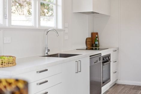 Photo of property in 19 Chew Place, Ranui, Porirua, 5024