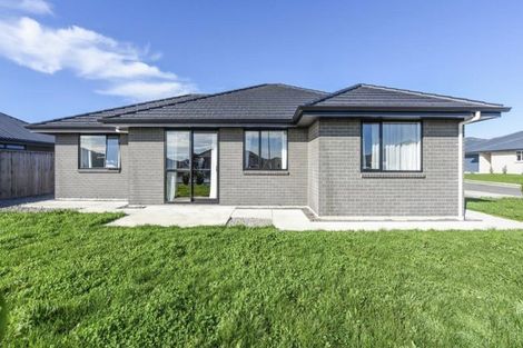 Photo of property in 10 Esher Lane, Richmond, 7020