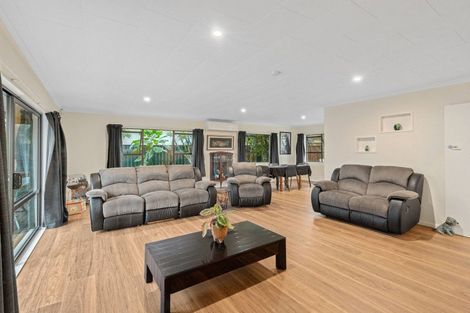 Photo of property in 44 Freemans Road, Otaki, 5512