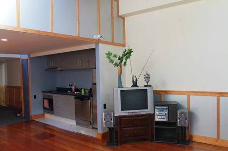 Photo of property in 227/6 Left Bank, Te Aro, Wellington, 6011