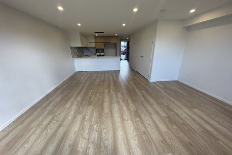 Photo of property in 32b/6 Westgate Drive, Massey, Auckland, 0614