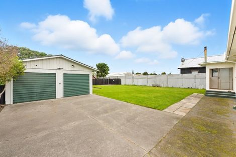 Photo of property in 49 Polson Street, Castlecliff, Whanganui, 4501