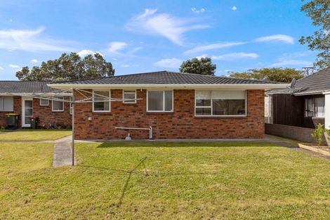 Photo of property in 1/35 Lynwood Road, New Lynn, Auckland, 0600