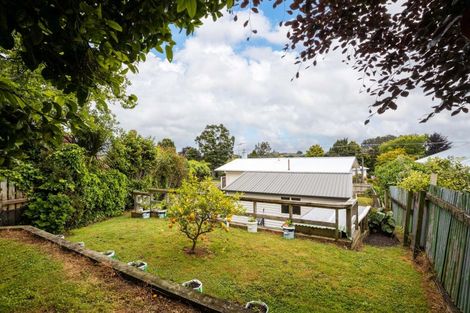 Photo of property in 217 Tukapa Street, Westown, New Plymouth, 4310