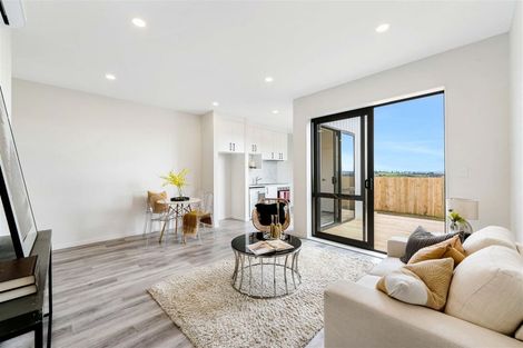 Photo of property in 10 Kokotea Road, Massey, Auckland, 0614