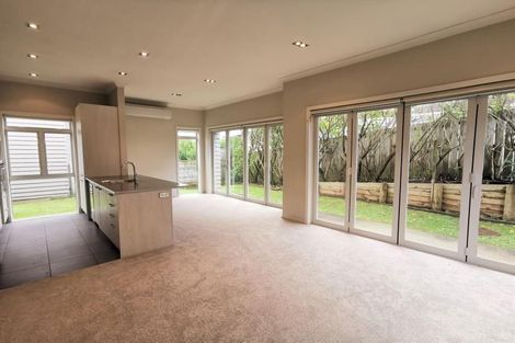 Photo of property in 2/78 Birkenhead Avenue, Birkenhead, Auckland, 0626