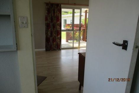 Photo of property in 5 Balmoral Street, Waiau, 7332