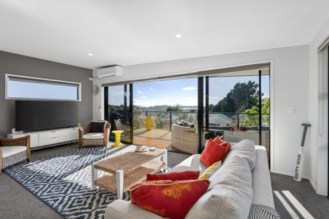 Photo of property in 33 Hihitahi Rise, Paihia, 0200