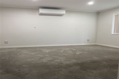 Photo of property in 33b Hamilton Road, Papatoetoe, Auckland, 2025