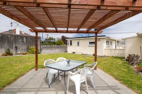 Photo of property in 6 Willow Grove, Ebdentown, Upper Hutt, 5018