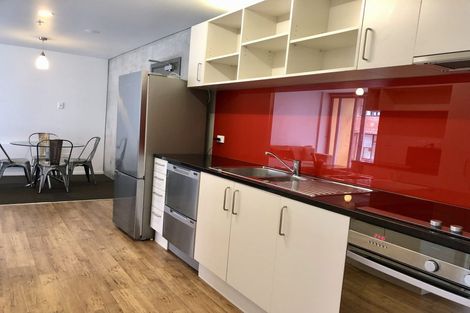 Photo of property in 2u4 Torrens Terrace, Mount Cook, Wellington, 6011