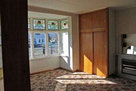 Photo of property in 62 Romilly Street, Westport, 7825