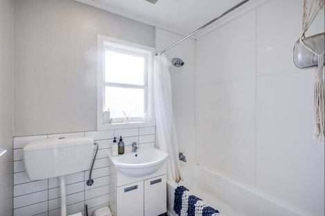 Photo of property in 5/82 Meeanee Road, Taradale, Napier, 4112