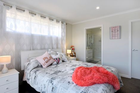 Photo of property in 15 Curtis Street, Stoke, Nelson, 7011