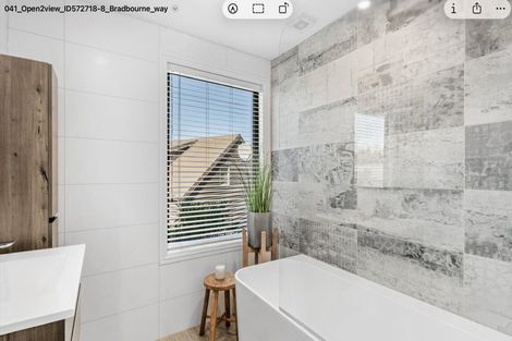 Photo of property in 8 Bradbourne Way, Lower Shotover, Queenstown, 9371