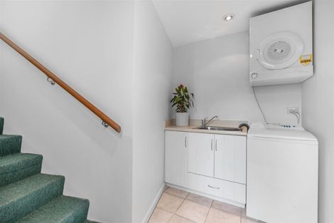 Photo of property in 94 Hensman Road, Queenstown, 9300