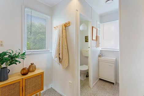 Photo of property in 8 The Avenue, Otaki Beach, Otaki, 5512