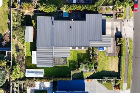 Photo of property in 17 Redwood Crescent, Hurdon, New Plymouth, 4310