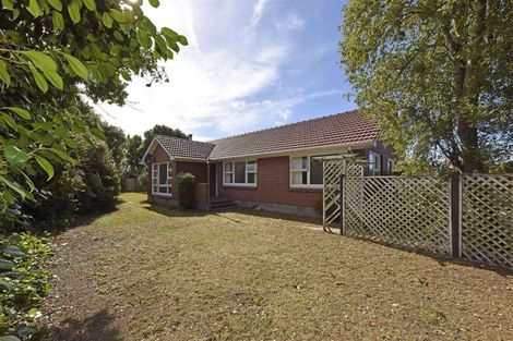 Photo of property in 208 Yaldhurst Road, Avonhead, Christchurch, 8042