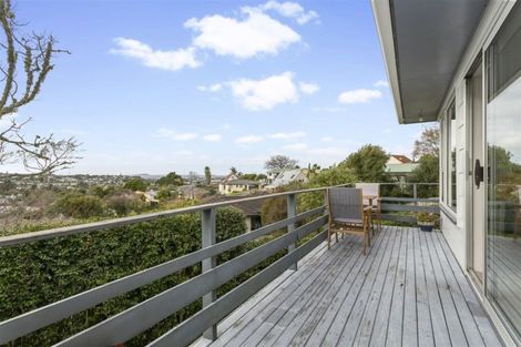 Photo of property in 13 Mcclintock Road, Massey, Auckland, 0614