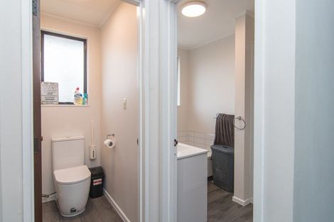 Photo of property in 15 Saint Leonards Road, Temuka, 7920