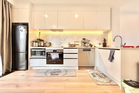 Photo of property in 1/28 Smythe Road, Henderson, Auckland, 0612