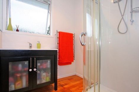 Photo of property in 28 Kivell Close, Mangere East, Auckland, 2024