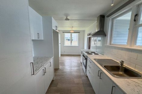 Photo of property in 8a Fairs Road, Milson, Palmerston North, 4414