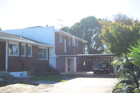 Photo of property in 2/80 Cascades Road, Pakuranga Heights, Auckland, 2010