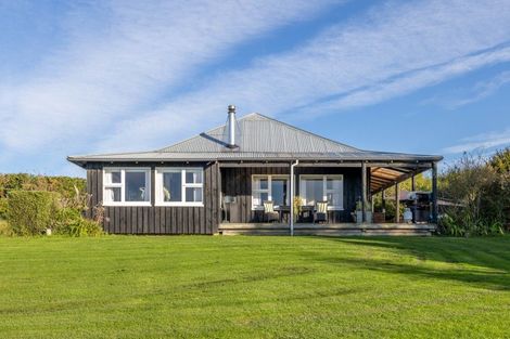 Photo of property in 283 Maskells Road, Balcairn, Amberley, 7481