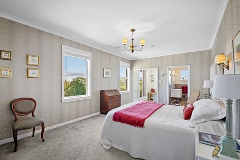 Photo of property in 7 Upper Crichton Terrace, Cashmere, Christchurch, 8022