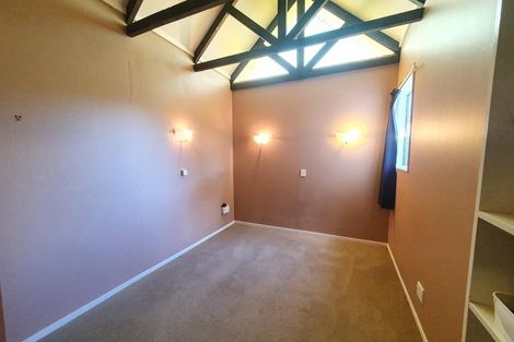 Photo of property in 39 Kaimanawa Street, Kelvin Grove, Palmerston North, 4414