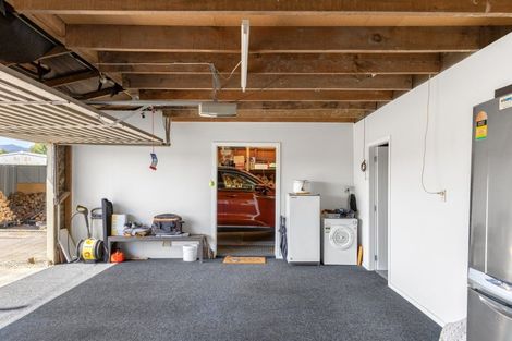 Photo of property in 92 Henley Street, Westport, 7825