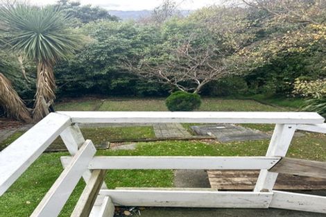Photo of property in 39 Oak Avenue, Paremata, Porirua, 5024