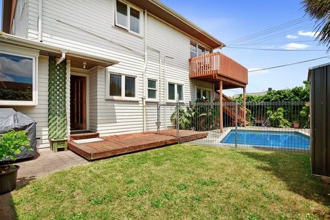 Photo of property in 1033 High Street, Avalon, Lower Hutt, 5011