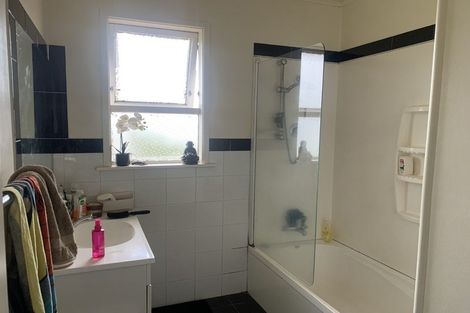 Photo of property in 19 Salisbury Road, Birkdale, Auckland, 0626