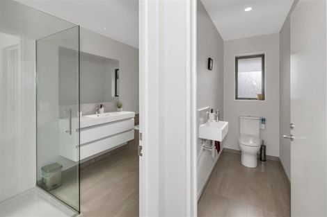 Photo of property in 2 Paradise Way, Amberley, 7410