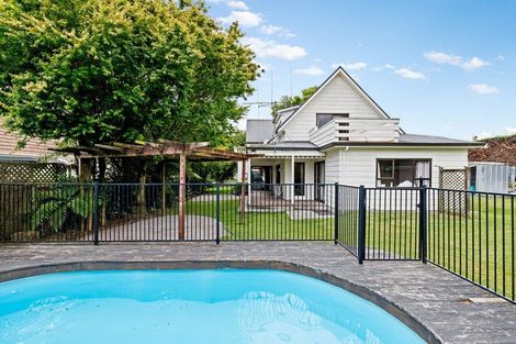 Photo of property in 116 Grey Street, Cambridge, 3434